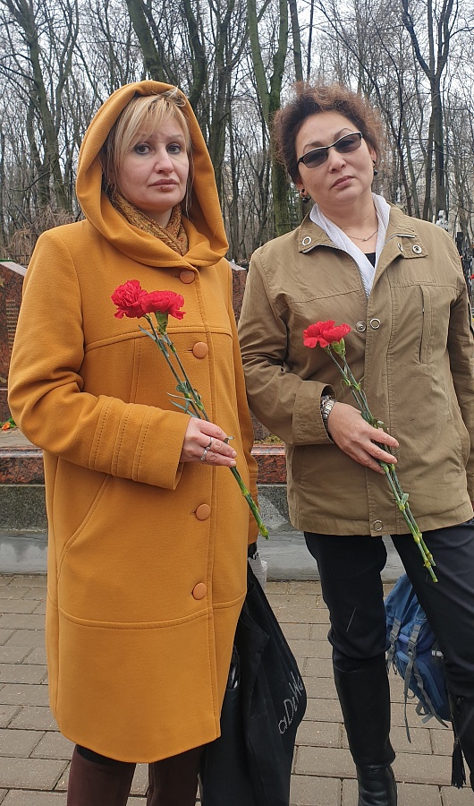 Мероприятие ко Дню памяти погибших в радиационных авариях и катастрофах на Ваганьковском кладбище